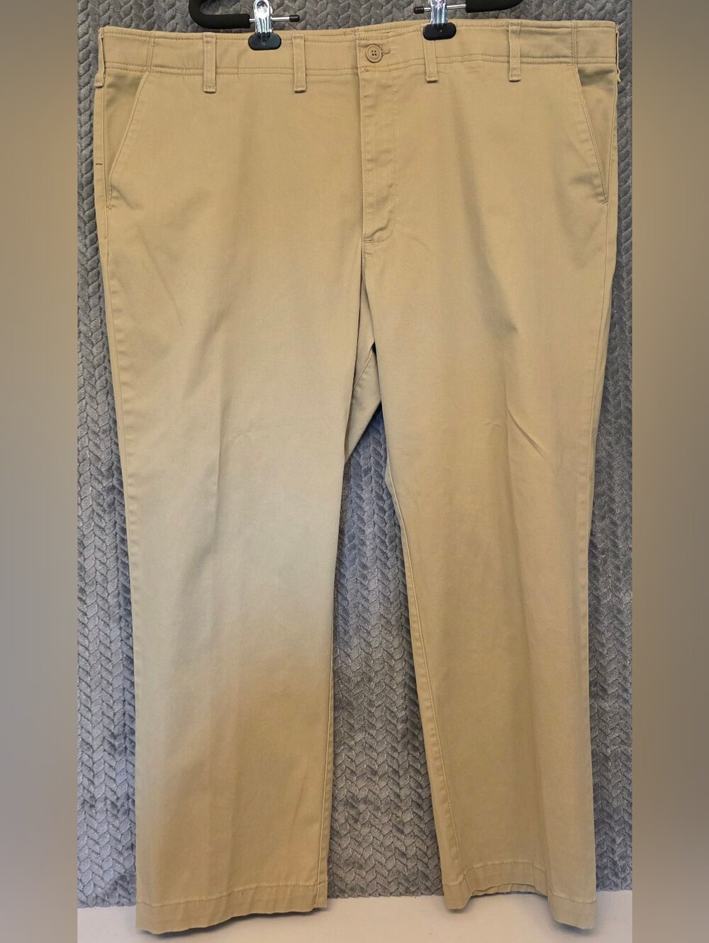 Lee Men's Cargo Pants in Khaki Tan